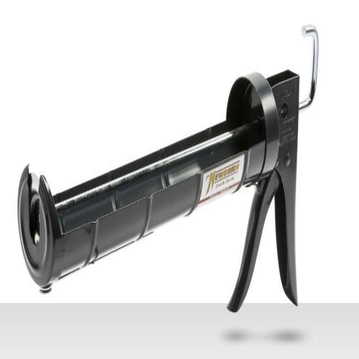 Newborn 1 Qt. Cradle Caulk Gun