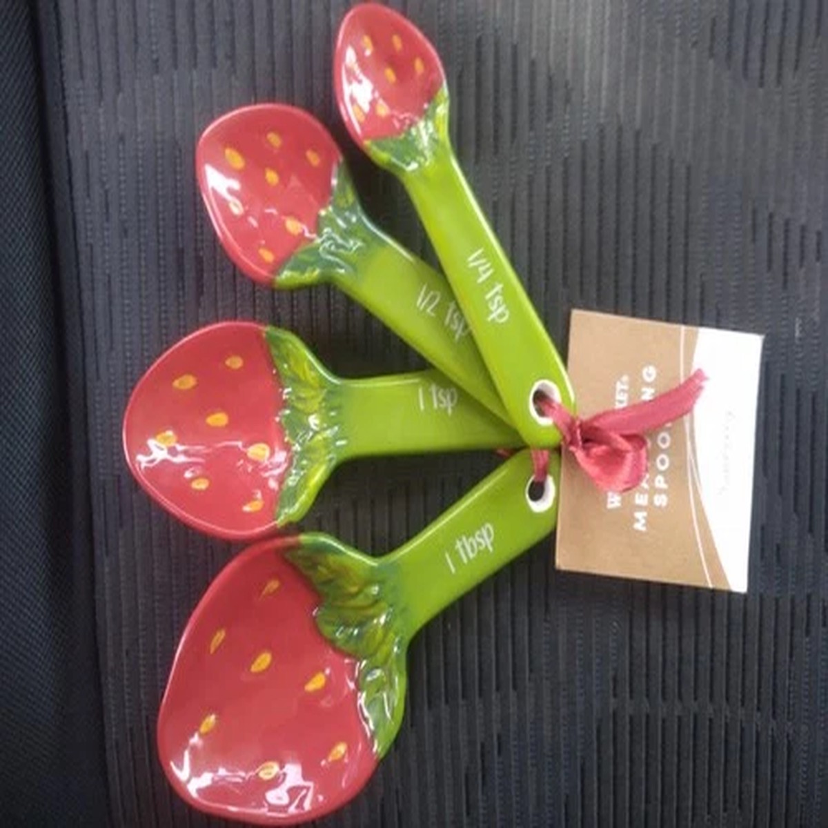 (4) NWT World Market Ceramic Measuring Spoons Strawberry
